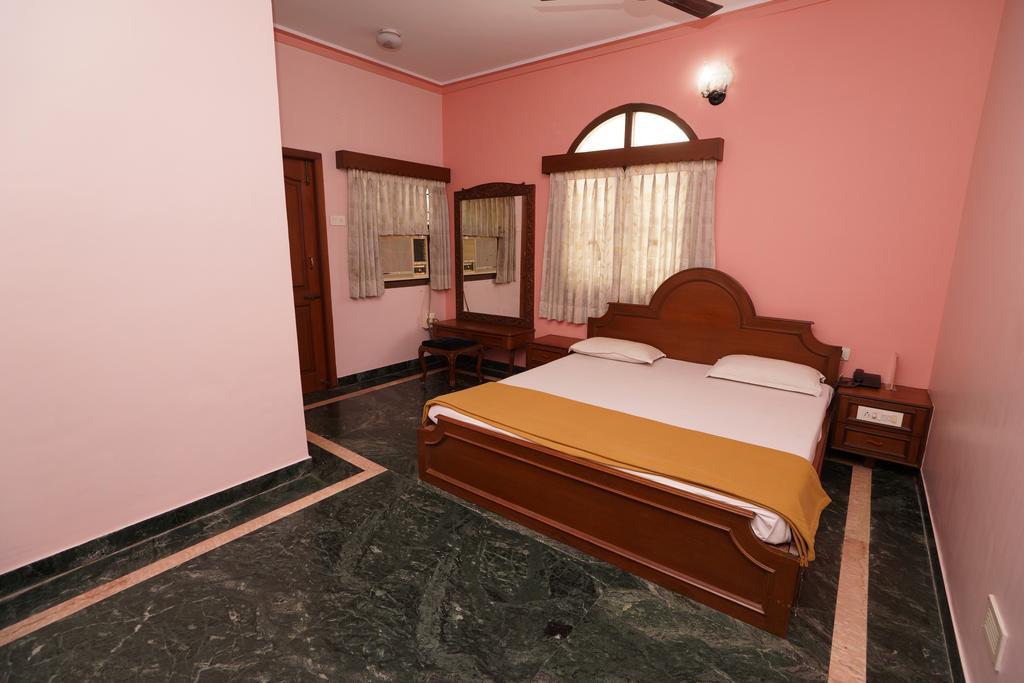 Lloyds Serviced Apartments,Krishna Street,T Nagar Ченнаи Экстерьер фото